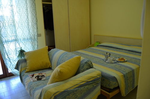 Residence Parmigianino Парма Екстериор снимка